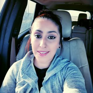 Meet your Posher, Clarissa